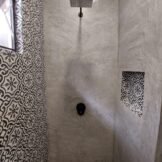 jabali - bathroom